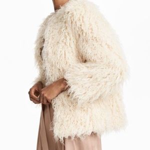 Luxurious Cream Faux-Fur Coat